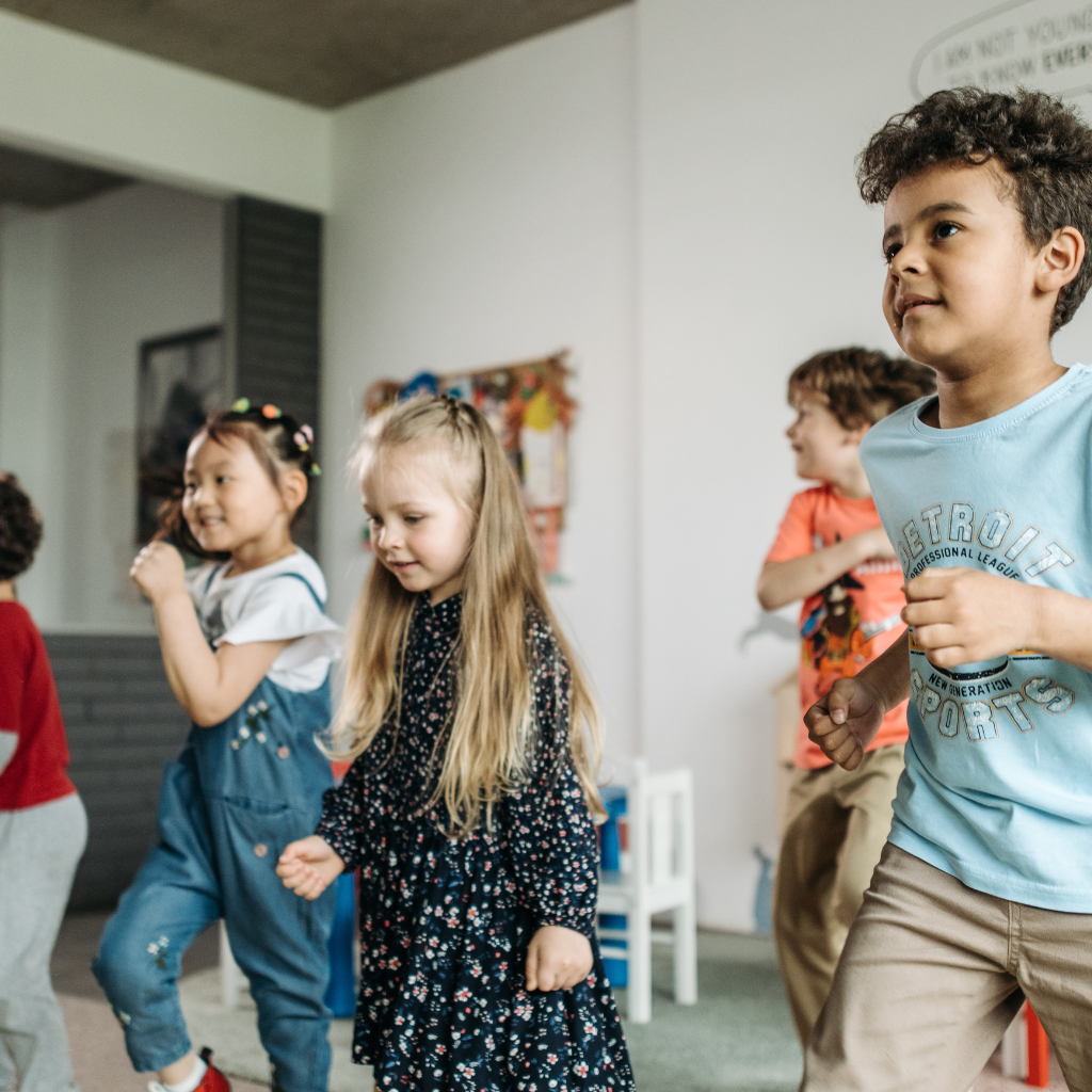 Reconecta: Danza y Bienestar para Niños y Adolescentes en Hospitales